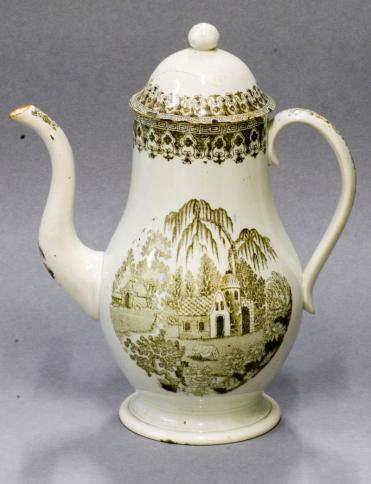 Coffee pot