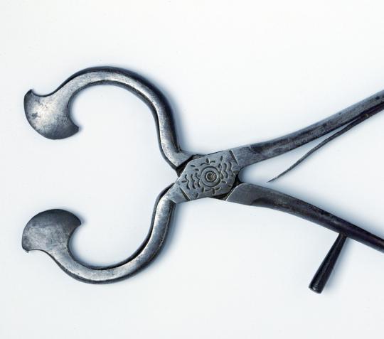 Sugar nippers (detail), 1800s